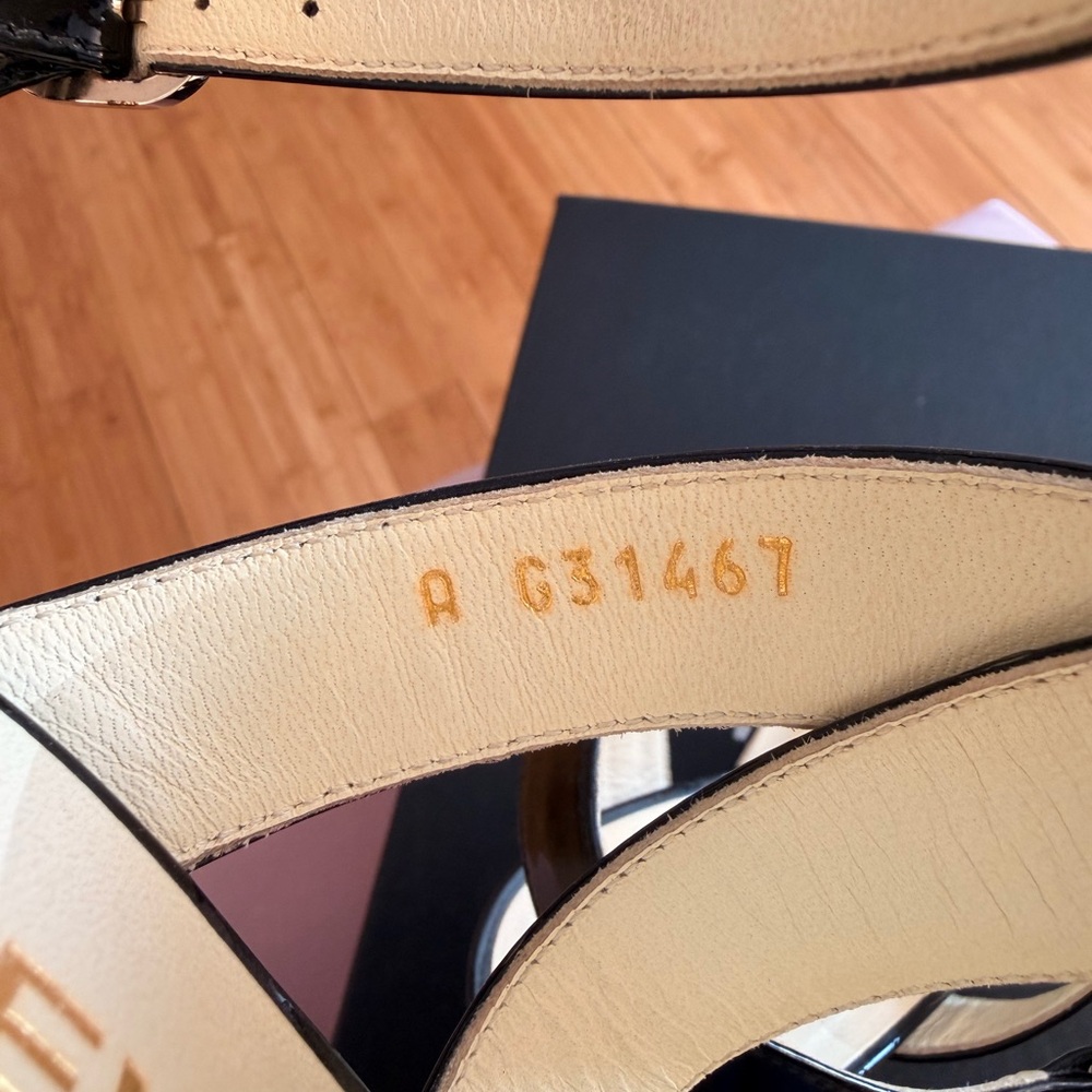 Chanel Flowered Heel Sandals - Picture 7 of 10